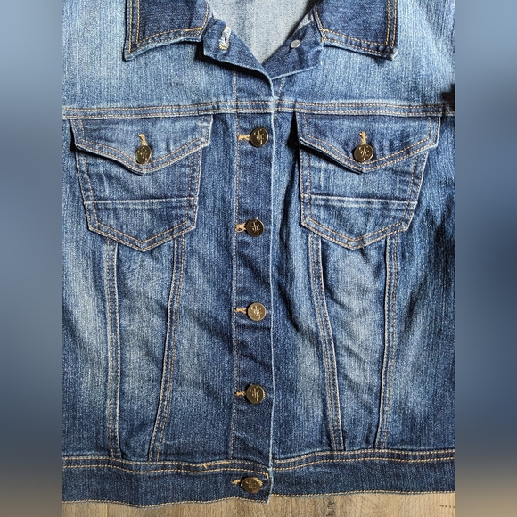 True Freedom - junior or women's jean jacket - Picture 5 of 8